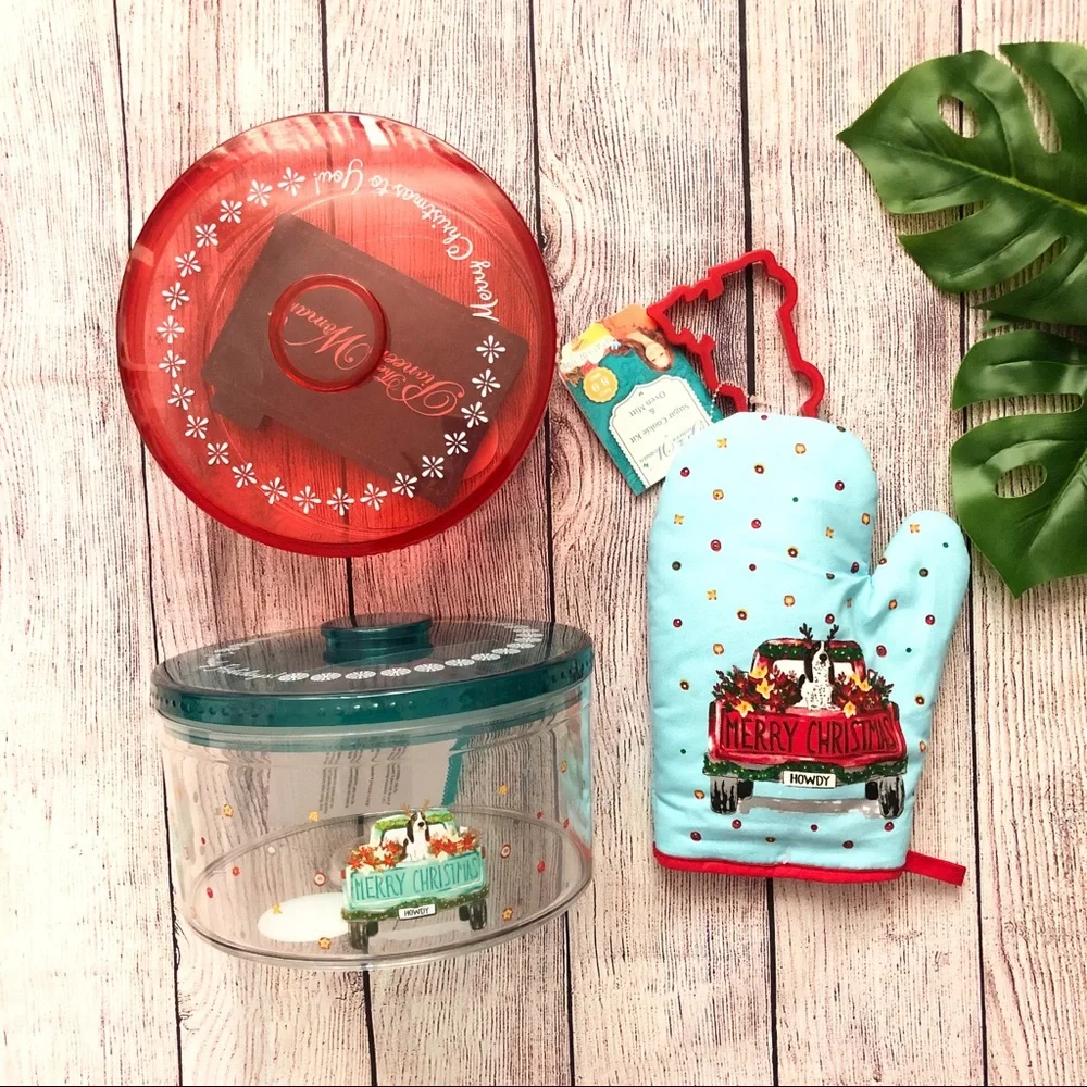 Pioneer Woman Cookie Container and Baking Mitten Set